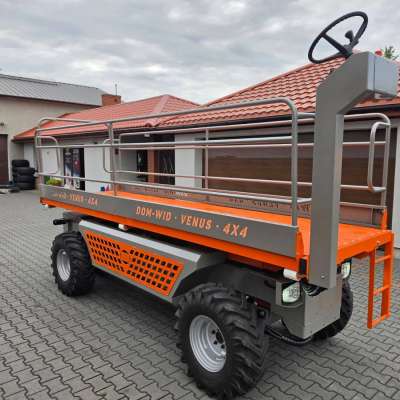 Selbstfahrende Obstbau Plattform, Arbeitsbühne, Erntebühne für die Obsternte