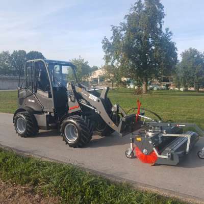 NEU Saphir Kehrmaschine 131 und 181 BJ 2026 Sofort Verfügbar
