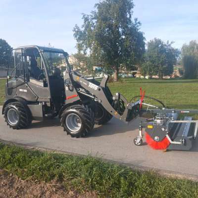 Toyo Hoflader 865A 2,9 to Sofort Verfügbar Brutto