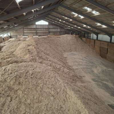 flachsschäben , 100% natürliches einstreumaterial für Rinder,Geflügel und Pferde