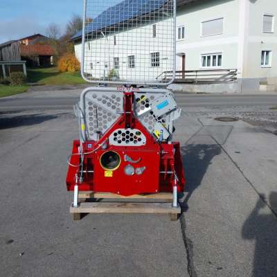 neue Forstseilwinde Seilwinde Tajfun EGV 45 AHK SG Funk 35 55 65