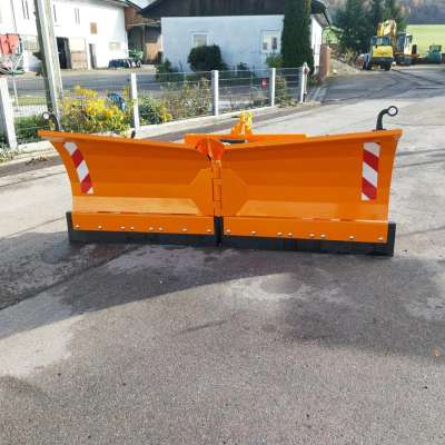Schneeschild Vario 2,50m Schneepflug Schlepper Radlader Fendt