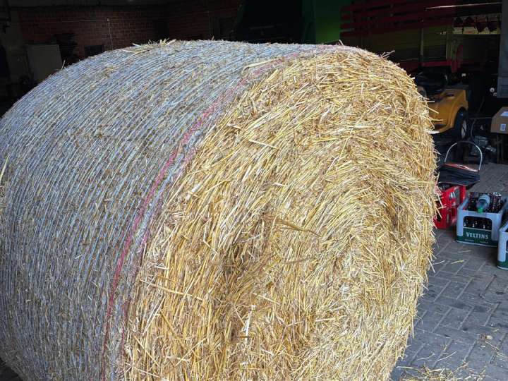 Rundballen Stroh