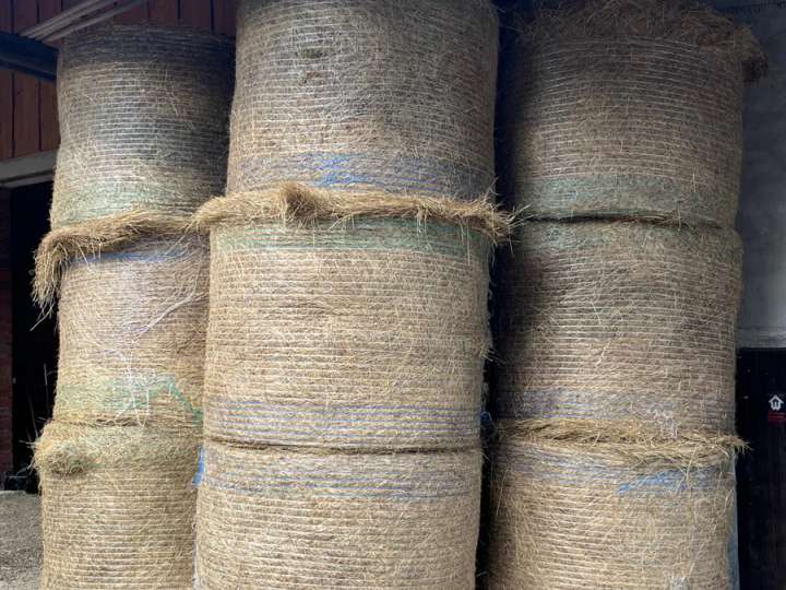 Heuballen, Rundballen mit 1,40 Durchmesser
