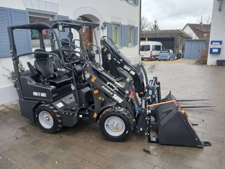 Toyo Hoflader 522 Brutto