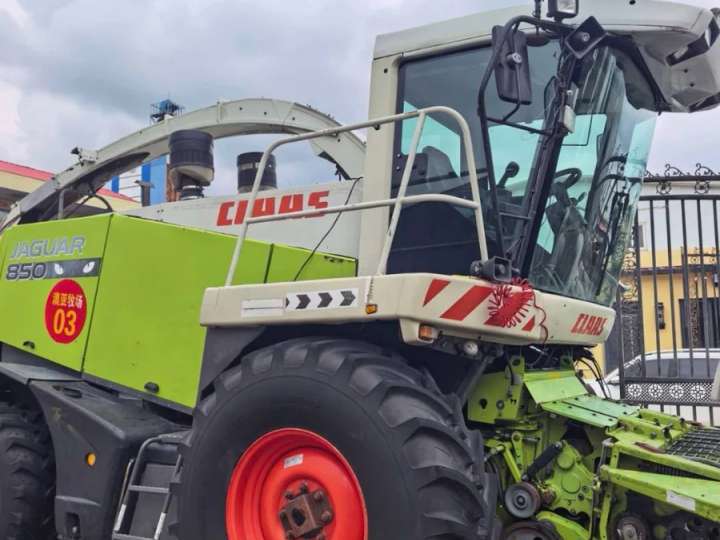 Claas Jaguar 850 Feldhäcksler, Bj. 2010, 6.210 h