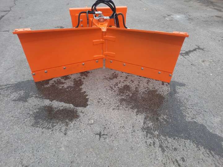 Schneeschild Vario 1,8m Hardoxleiste Schlepper Radlader Hoflader