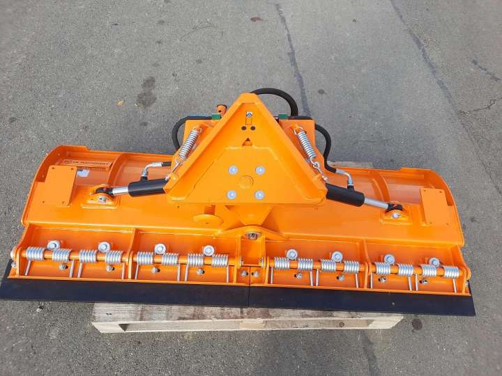 Schneeschild 1,8m Deutz Kommunal Schlepper Radlader Hoflader