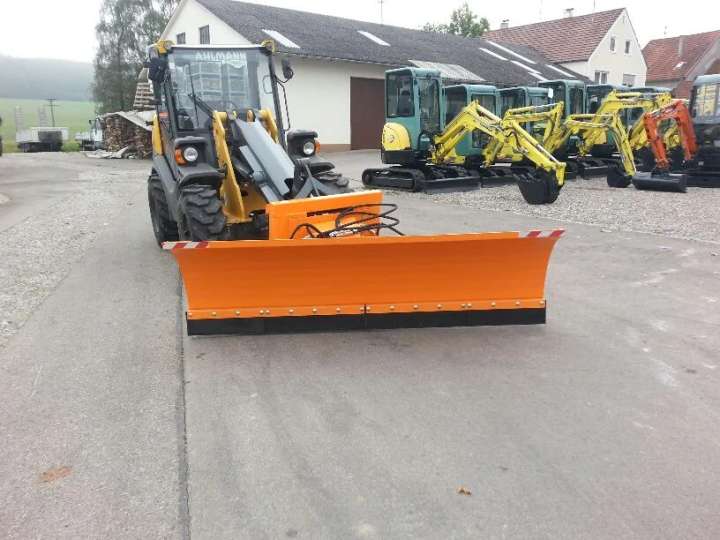 Schneeschild 2,6m Kramer Schlepper Radlader Hoflader Frontlader