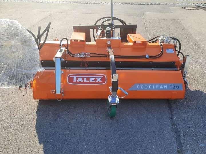 Kehrmaschine Talex 1,8m Schlepper Radlader Hoflader Teleskoplader