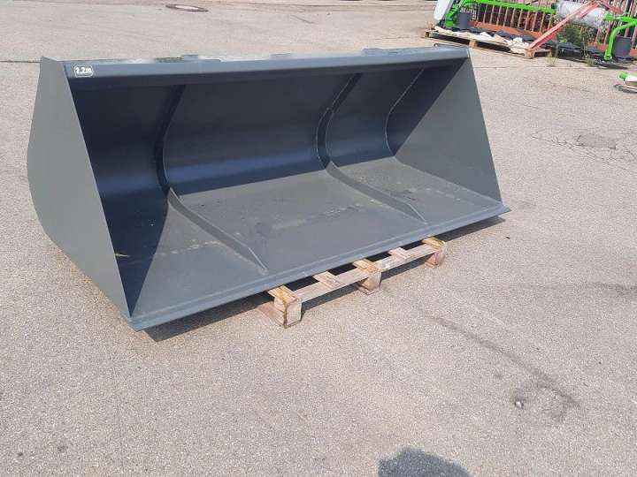 Schaufel 2,2m Euro Schlepper Frontladerschaufel Universalschaufel