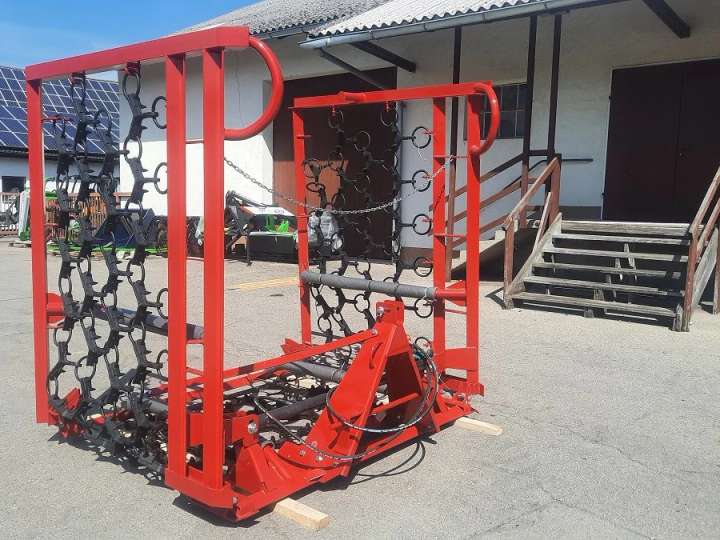 neue Wiesenegge 6m hydraulisch Wiesenschleppe Fendt Schlepper