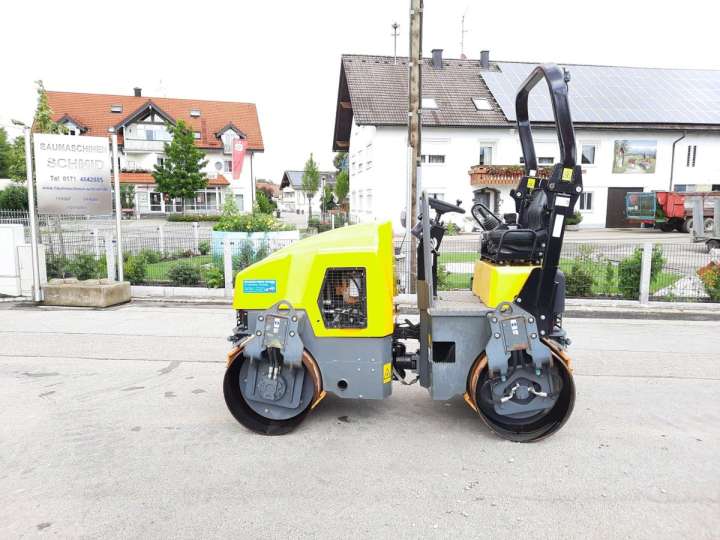 Tandemwalze Wacker RD 27-120 Bomag Walze Walzenzug Tip Top