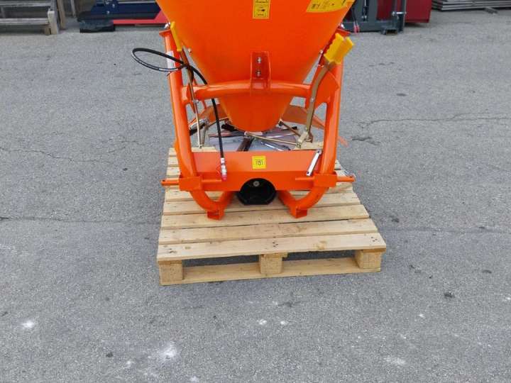 Salzstreuer 200l-500l Sand Splitt Schlepper Traktor Winterdienst