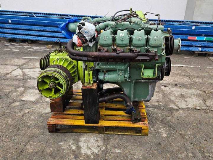 Motor Mercedes-Benz OM422A V8 (422.901) aus Claas Jaguar – einwandfrei lauffähig