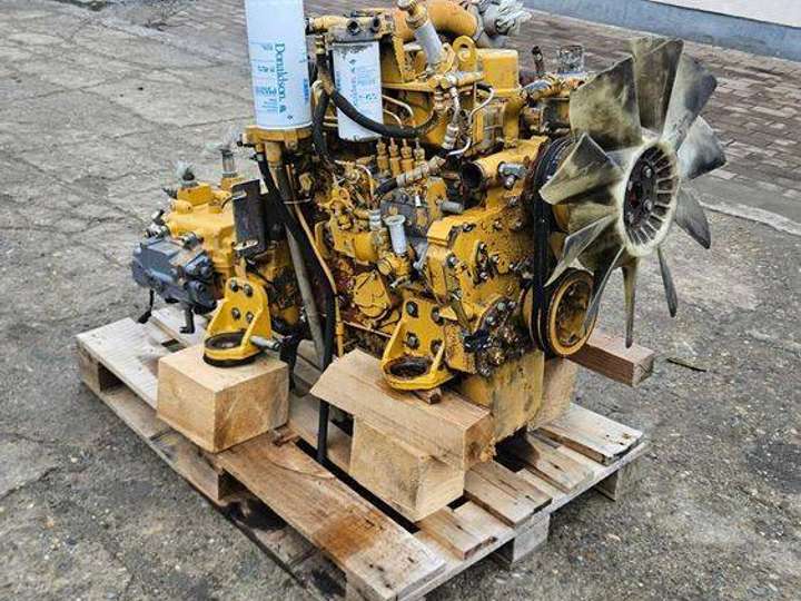 Motor Caterpillar 3064T – 4 Zylinder Turbo, 90 PS (aus CAT 312)