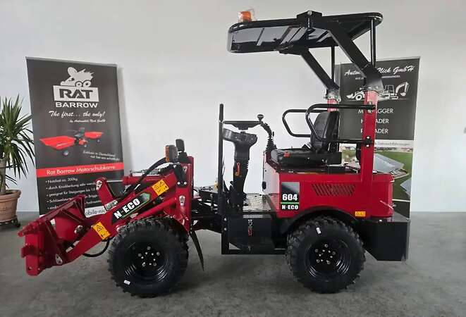 N-ECO 604 Elektrohoflader mit Klappdach - Hoflader - Radlader Neues Modell