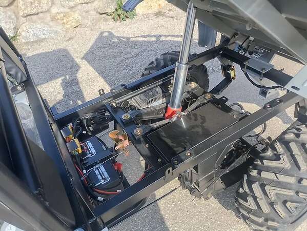 Quad V800 mit kippbarer Ladefläche – Vorführer - Bild 10