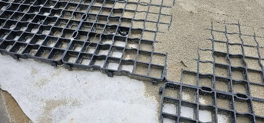 Paddockplatten & Rasengitter ReitPRO - Kiesgitter für Pferde und Rinder - Bild 13