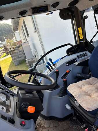 Verkaufe New Holland T5.90S - Bild 7