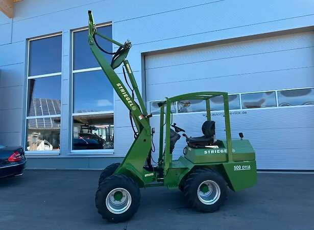 Striegel 500 DYA Hoflader Radlader mit Yanmar Motor - Bild 1