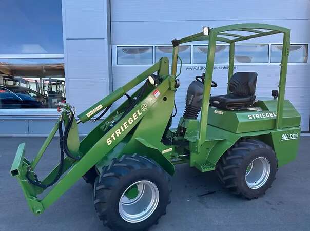 Striegel 500 DYA Hoflader Radlader mit Yanmar Motor - Bild 7