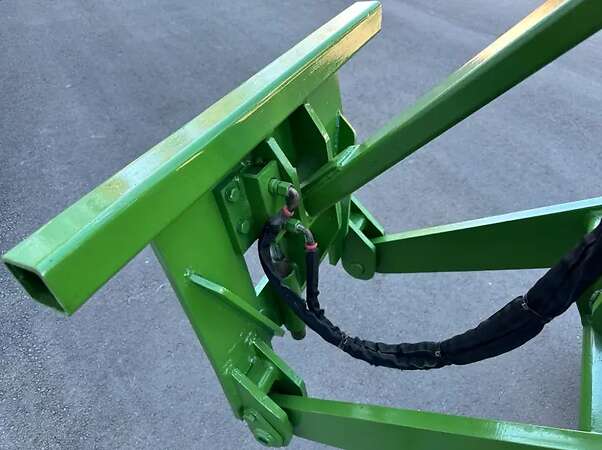 Striegel 500 DYA Hoflader Radlader mit Yanmar Motor - Bild 13