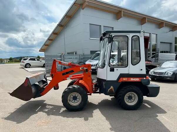 Kubota R420  Radlader Hoflader - Bild 2