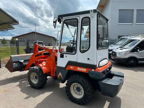 Kubota R420  Radlader Hoflader - Bild 3