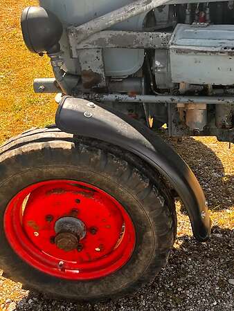 Traktor Eicher EM 300D - Bild 6