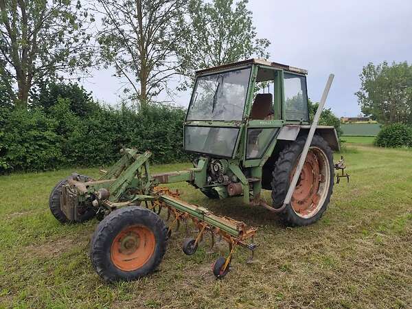 Fendt Geräteträger F 255 GTS mit Hackgerät 7 reihig