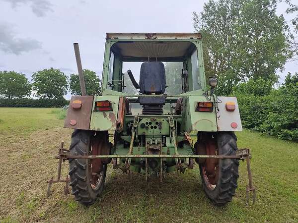 Fendt Geräteträger F 255 GTS mit Hackgerät 7 reihig - Bild 4