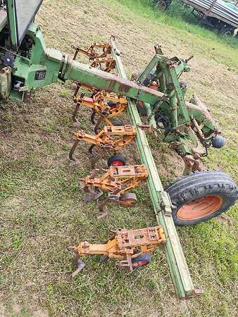 Fendt Geräteträger F 255 GTS mit Hackgerät 7 reihig - Bild 8
