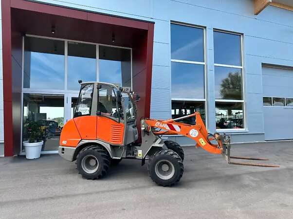 Atlas Weycor AR40 Radlader mit Schaufel und Gabel Hoflader - Bild 1