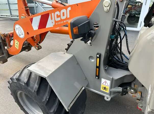 Atlas Weycor AR40 Radlader mit Schaufel und Gabel Hoflader - Bild 15