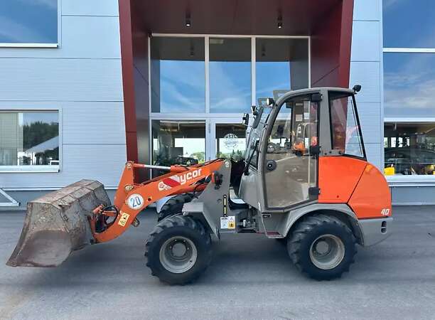Atlas Weycor AR40 Radlader Hoflader Palettengabel und Schaufel
