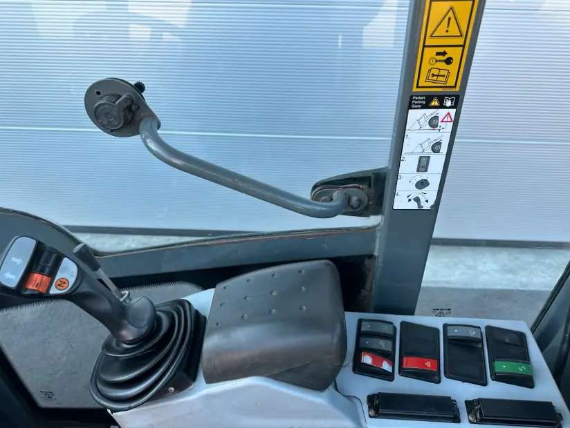 Kramer Allrad 5035 / 350 Radlader Hoflader Schaufel und Gabel - Bild 7