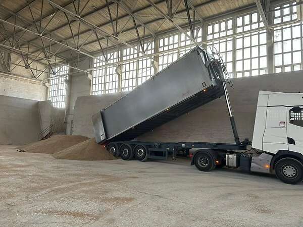 Biete Transporte mit SZM an - Bild 4