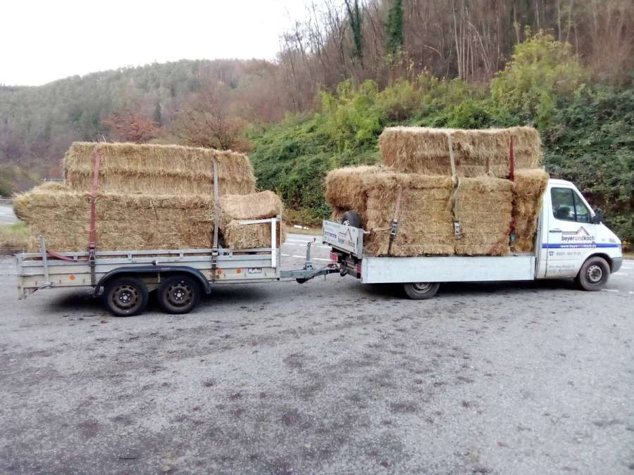 Biete Heu in HD, Rund-und Quaderballen von Bergwiesen, frei von Giftpflanzen - Bild 1