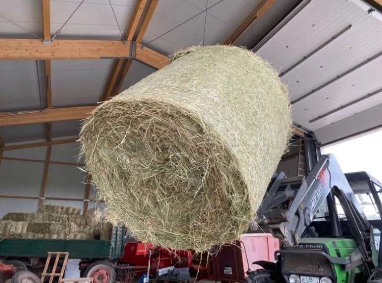 Rundballen Heu - Bild 3