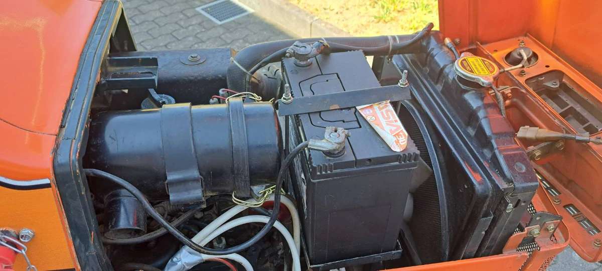 Kubota Bulltra B1-15 Kleintraktor, Schlepper-Schmalspur - Bild 4