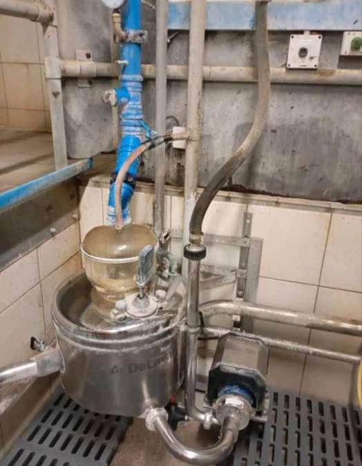 DeLaval Melkstand in Doppel 4 Fischgrät-Bauweise - Bild 3