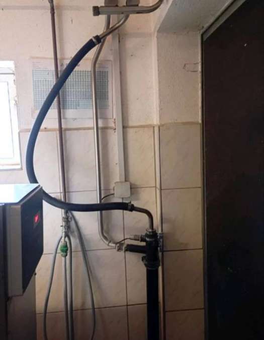 DeLaval Melkstand in Doppel 4 Fischgrät-Bauweise - Bild 12