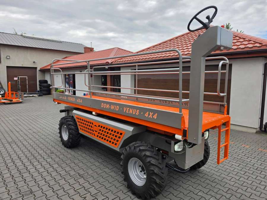 Selbstfahrende Obstbau Plattform, Arbeitsbühne, Erntebühne für die Obsternte