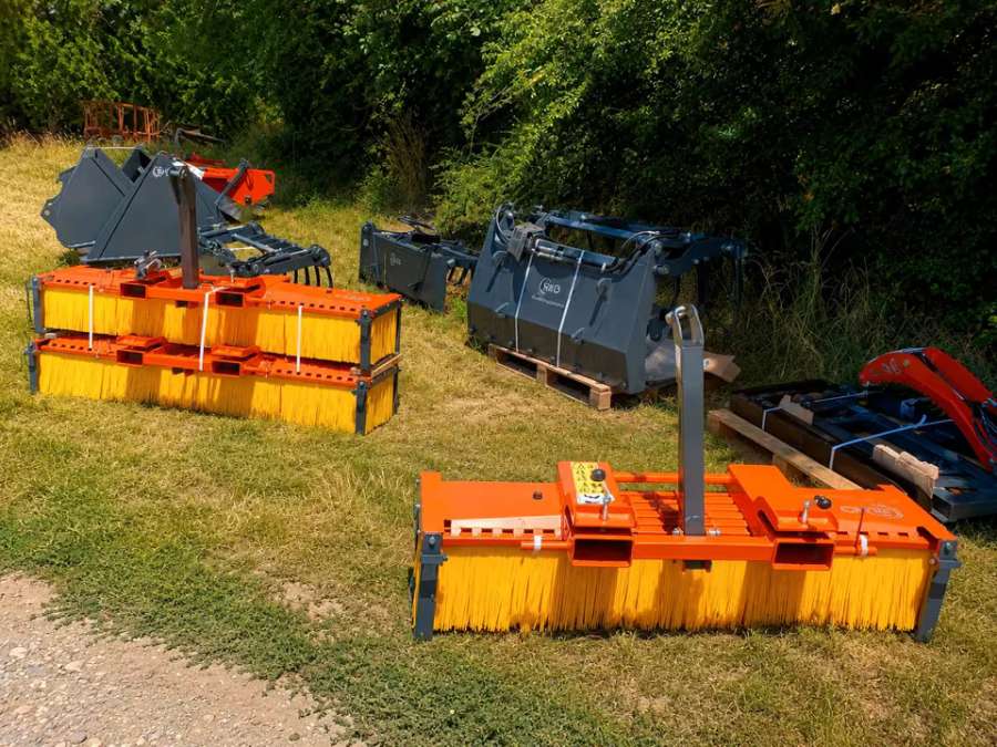 Anbaugeräte für Radlader, Hoflader, Frontlader & Teleskoplader – - Bild 1