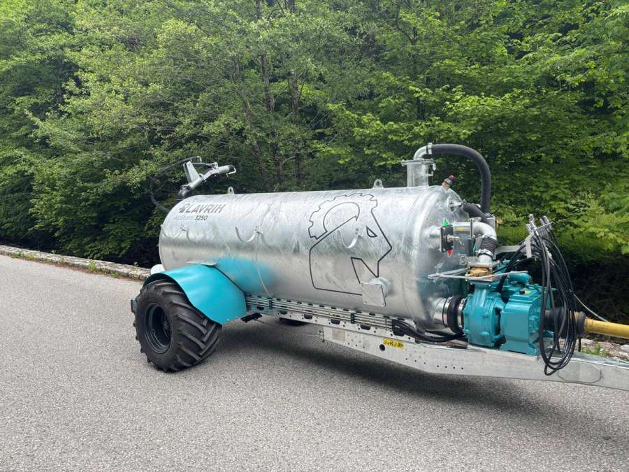 Einachs-Güllefass Lavrih AlpStorm 3250 – 3.277 Liter