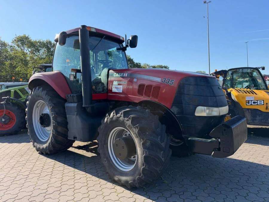 Case IH Magnum 335 – Bj. 2008, 335 PS, 4 Steuergeräte - Bild 1
