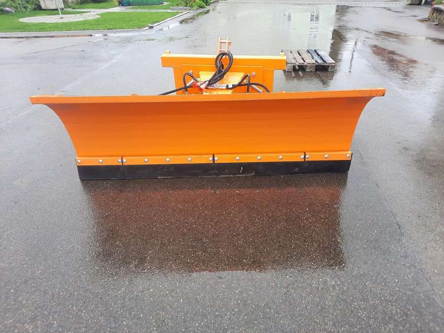 Schneeschild 2,2m Volvo Cat Liebherr Schlepper Radlader Hoflader - Bild 1