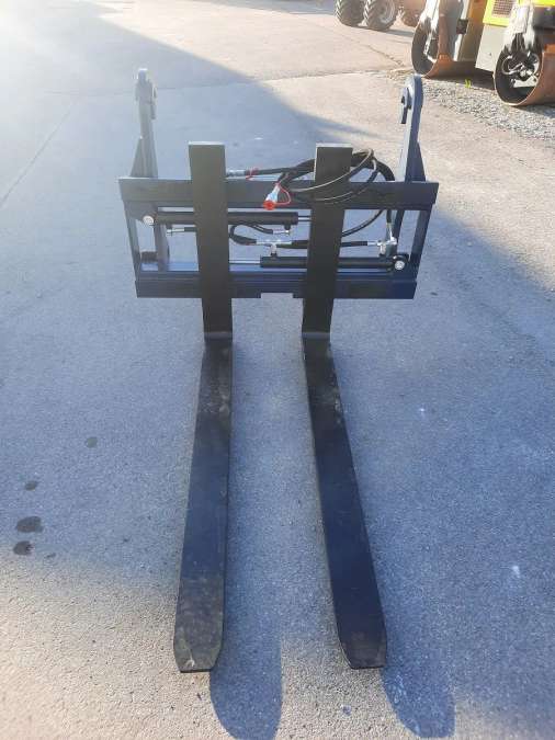 Palettengabel mit hydraulisch verstellb. Zinken Volvo L 50 - 90 - Bild 1