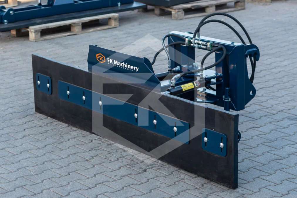 Futterschieber hydraulisch Schneeschieber Mistschieber Hoftrac - Bild 1